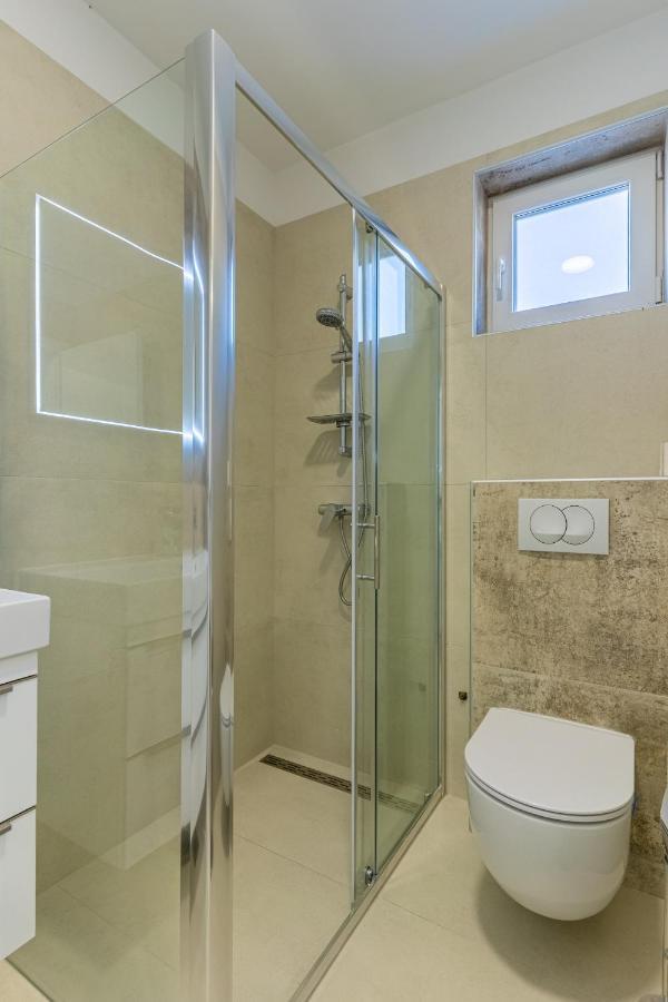 Apartman Vischetti 茨雷斯 外观 照片