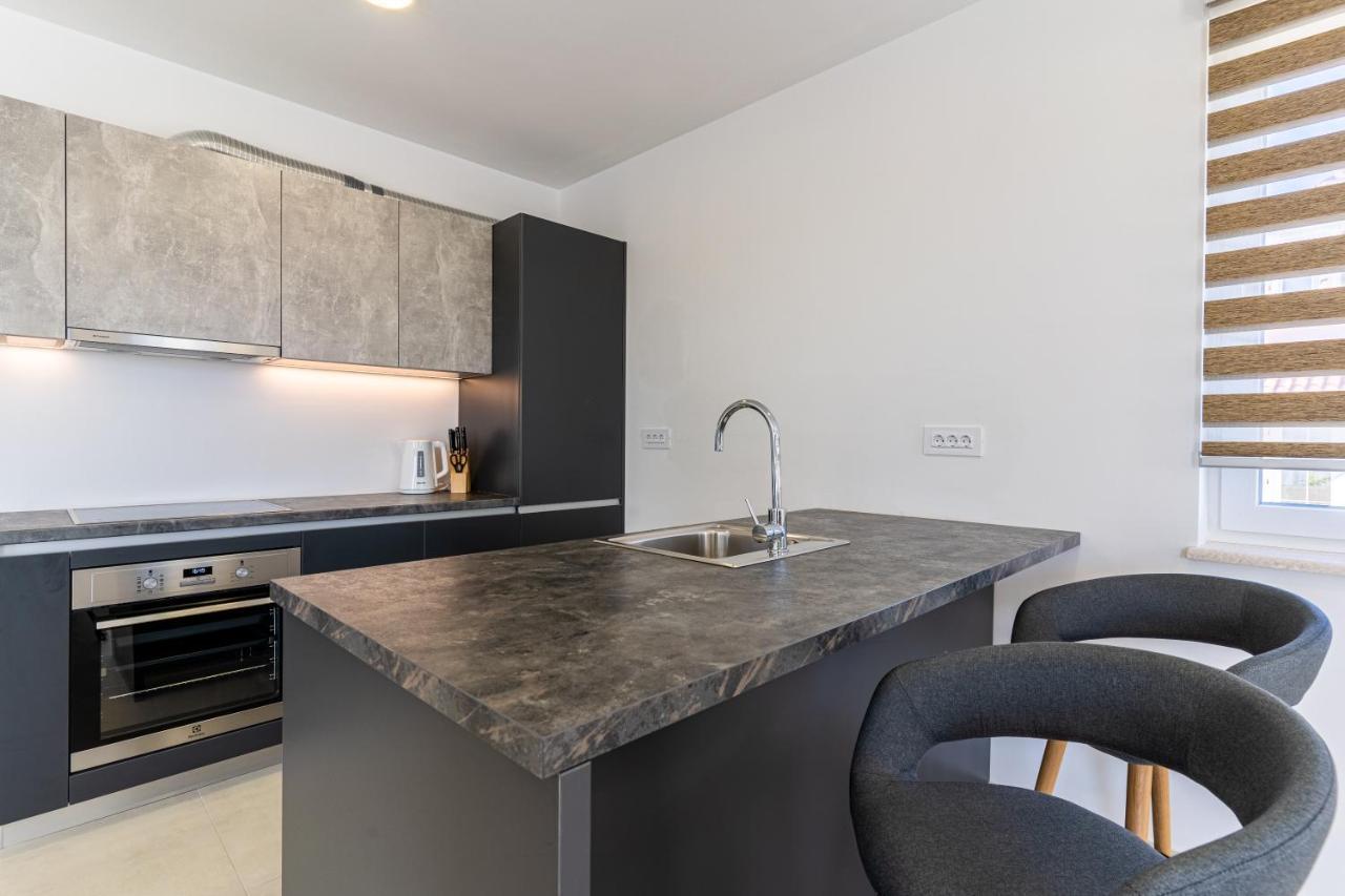 Apartman Vischetti 茨雷斯 外观 照片