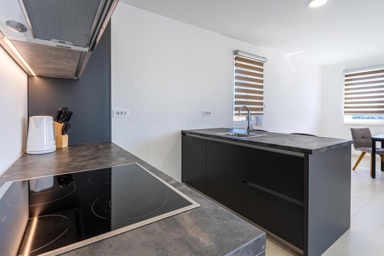 Apartman Vischetti 茨雷斯 外观 照片