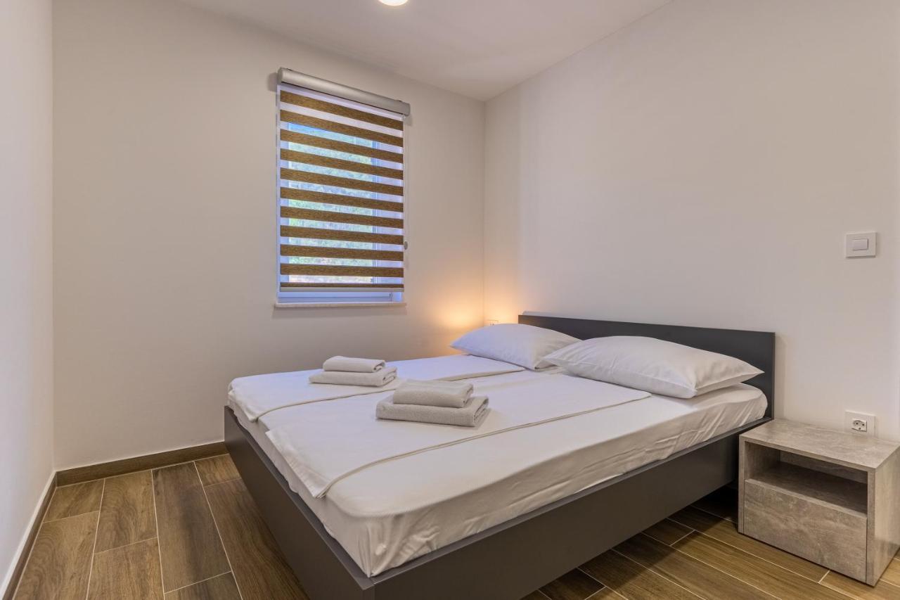 Apartman Vischetti 茨雷斯 外观 照片